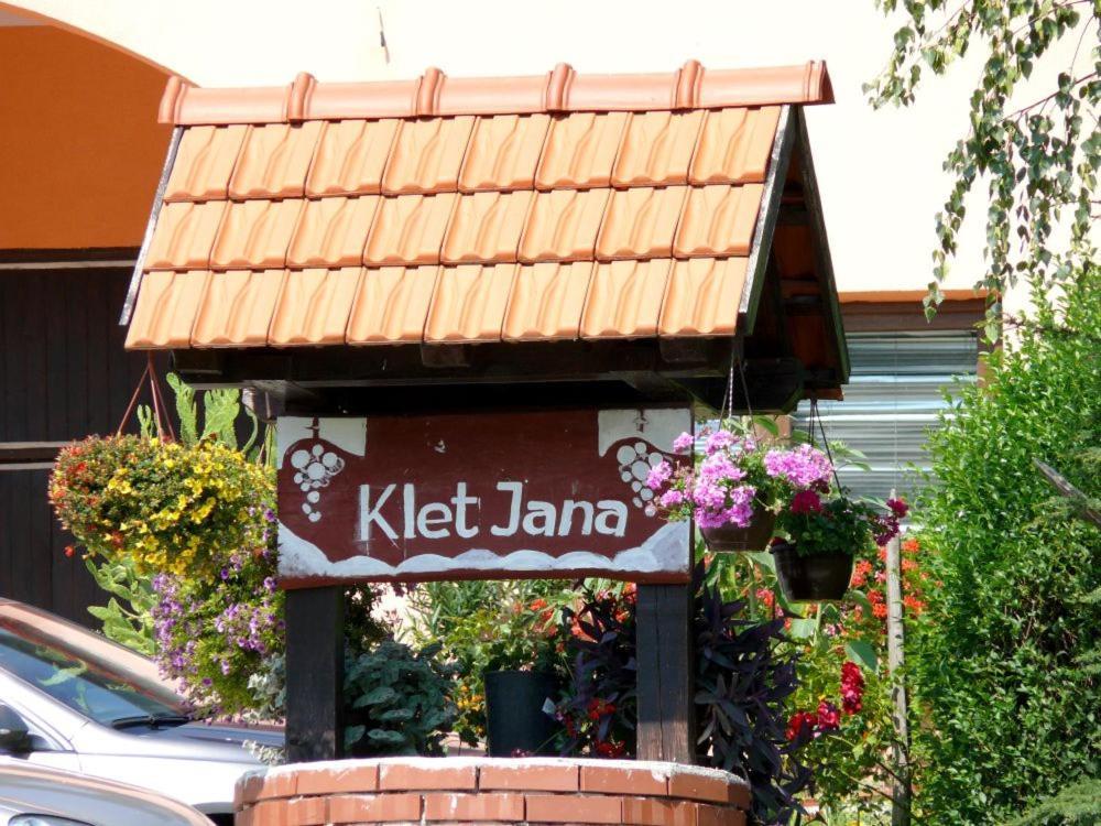 Klet Jana Bed & Breakfast Jastrebarsko Zewnętrze zdjęcie