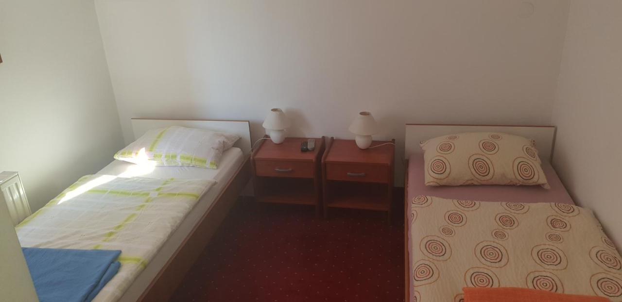 Klet Jana Bed & Breakfast Jastrebarsko Zewnętrze zdjęcie