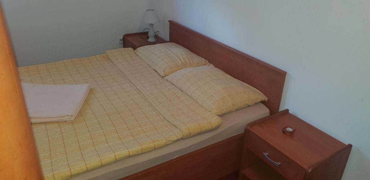 Klet Jana Bed & Breakfast Jastrebarsko Zewnętrze zdjęcie